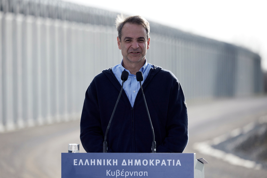 Φράχτης στον Έβρο - Μητσοτάκης: Εθνική εξαίρεση η στάση του ΣΥΡΙΖΑ για την κατασκευή του» 