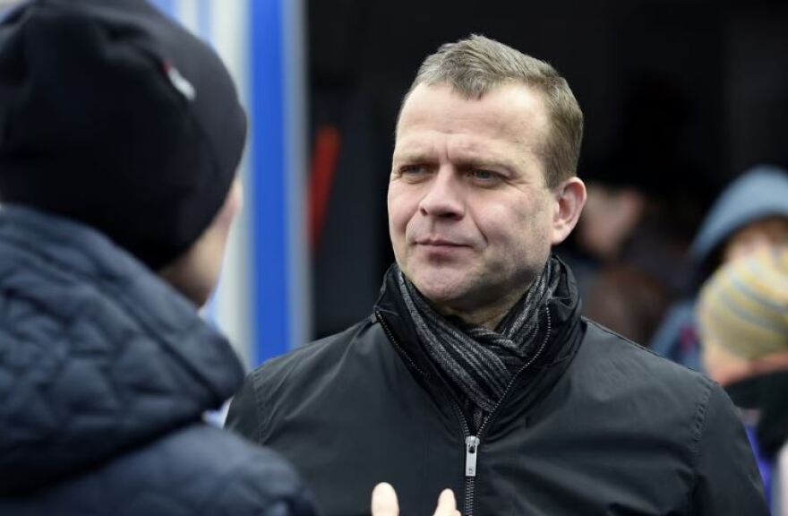 Φινλανδία: Οι τρεις υποψήφιοι στις αμφίρροπες εκλογές - Η «αρχηγός» Μαρίν, ο «συντηρητικός» Όρπο και η «εθνικίστρια» Πούρα