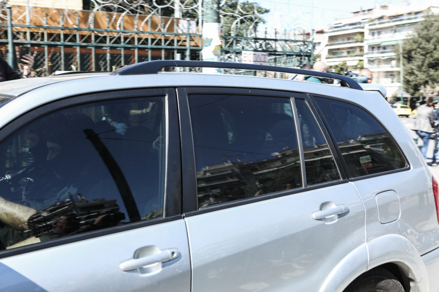 Στον ανακριτή οι Πακιστανοί τρομοκράτες που σχεδίαζαν χτύπημα στου Ψυρρή