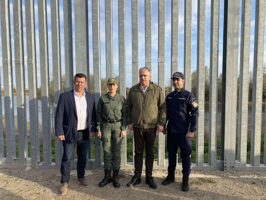 Θεοδωρικάκος: Με τον φράχτη, τα σύνορα της Ελλάδας και της Ευρώπης με την Τουρκία είναι απροσπέλαστα