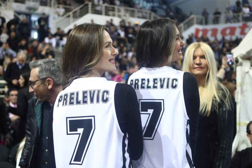  ΠΑΟΚ: Με φανέλες του ΠΑΟΚ οι κόρες του Πρέλεβιτς στο Παλατάκι - Γνώρισαν την αποθέωση 