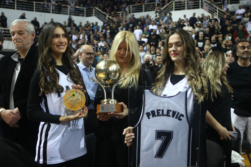  ΠΑΟΚ - Πρέλεβιτς: Αποσύρθηκε η φανέλα του μέσα σε κλίμα συγκίνησης στην Πυλαία