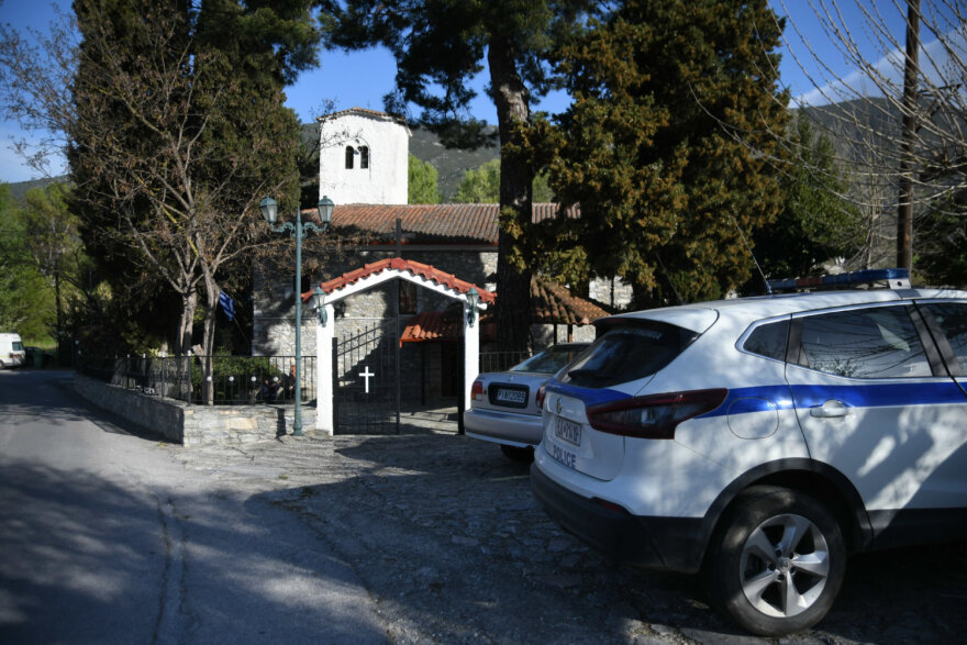 Τέμπη: Μνημόσυνο για τα θύματα της τραγωδίας 