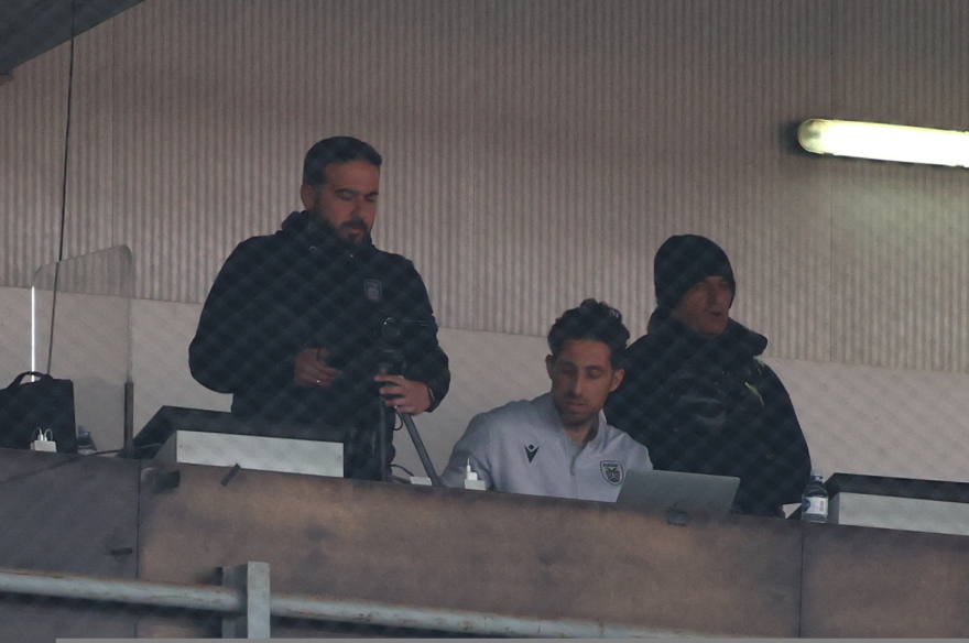 Stoiximan Super League, ΠΑΟΚ – ΑΕΚ 0-1: Άλωσε την Τούμπα και πάτησε κορυφή! 