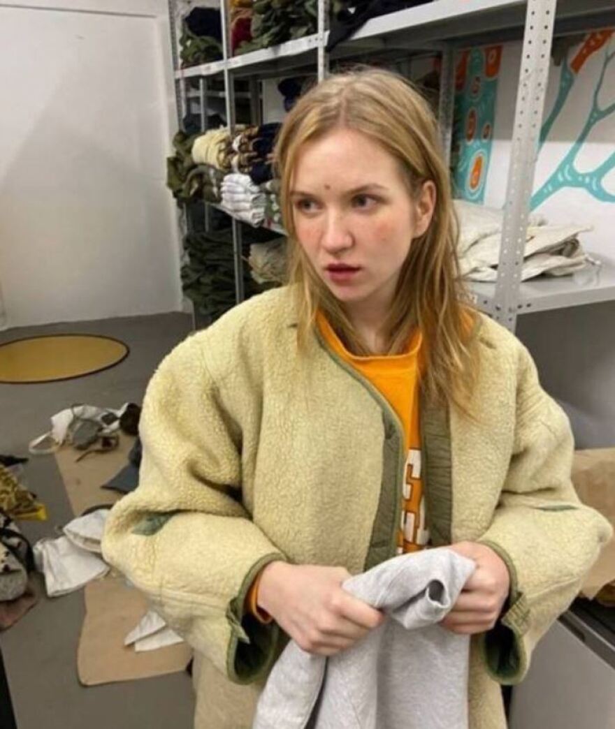 Ντάρια Τρεπόβα: Επίσημα κατηγορούμενη για τη δολοφονία του Ρώσου μπλόγκερ στην Αγία Πετρούπολη