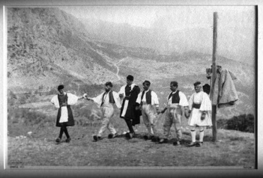 «Δέλβινο και Τσαμουριά» και «Σαμαντάκας»: Δύο ηπειρώτικα τραγούδια με ιστορία