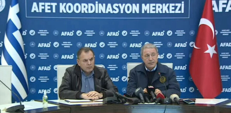 Ελληνοτουρκικά - Ακάρ: Μπορούμε να λύσουμε τα προβλήματα με διάλογο - Αιγαίο και Μεσόγειος γίνονται θάλασσες φιλίας, απάντησε ο Παναγιωτόπουλος