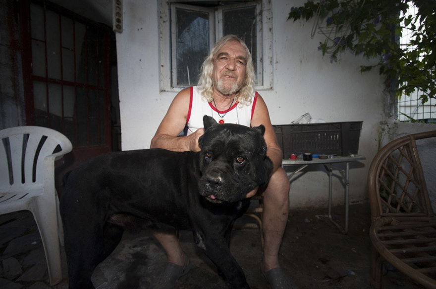 Χαλκιδική: «Είναι άδικο που είμαι φυλακή» λέει ο «ξανθός μάγος» για τον βιασμό της 16χρονης