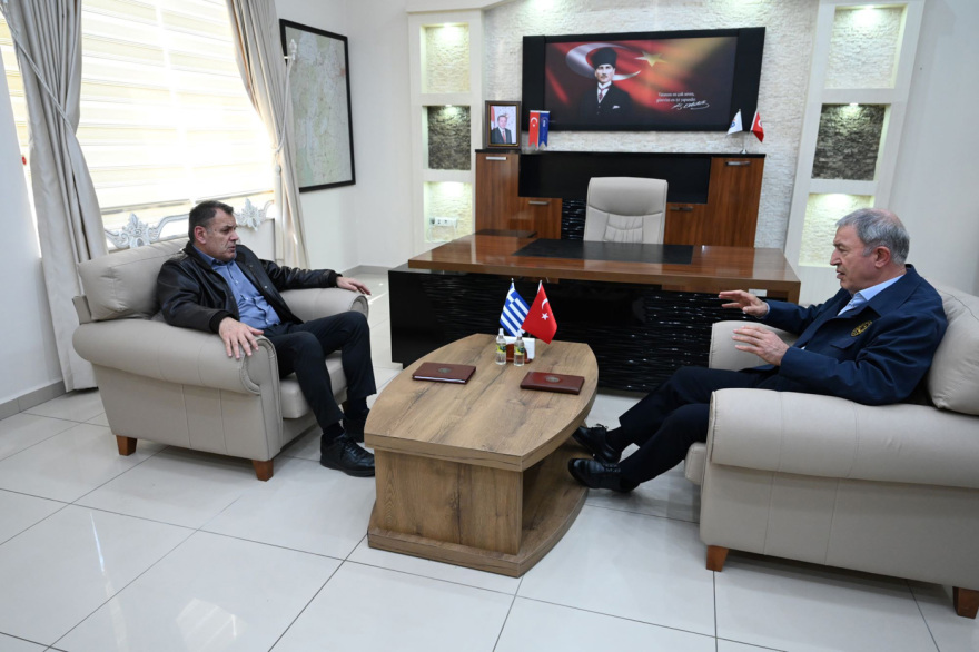 Ελληνοτουρκικά - Ακάρ: Μπορούμε να λύσουμε τα προβλήματα με διάλογο - Αιγαίο και Μεσόγειος γίνονται θάλασσες φιλίας, απάντησε ο Παναγιωτόπουλος