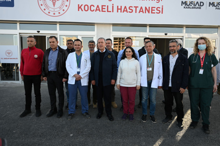 Ελληνοτουρκικά - Ακάρ: Μπορούμε να λύσουμε τα προβλήματα με διάλογο - Αιγαίο και Μεσόγειος γίνονται θάλασσες φιλίας, απάντησε ο Παναγιωτόπουλος