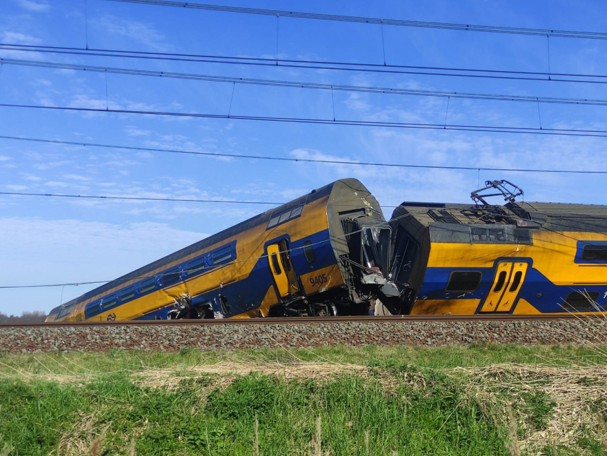 Ολλανδία - Εκτροχιασμός τρένου: Βίντεο ντοκουμέντο μετά το δυστύχημα