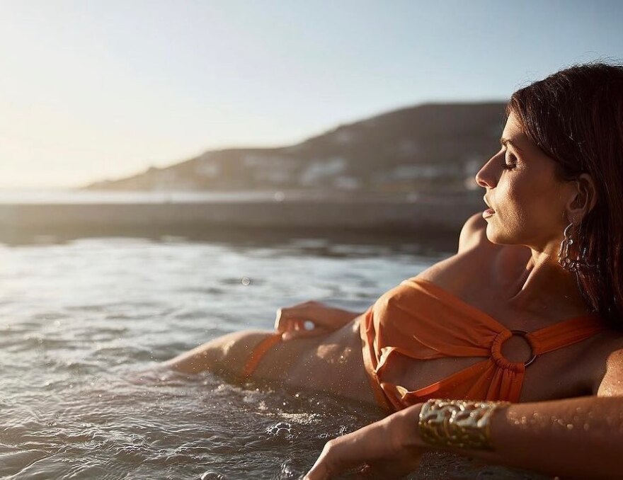 Ιωάννα Σαρρή: Φωτογραφίζεται με το μπικίνι της