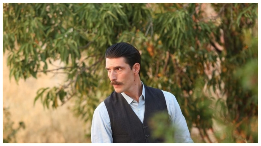 Γιώργος Γεροντιδάκης: «Δεν μου αρέσει καθόλου το κλισέ του άνδρα κυνηγού, ούτε το κλισέ “κουμάντο στο σπίτι κάνει η γυναίκα”»»