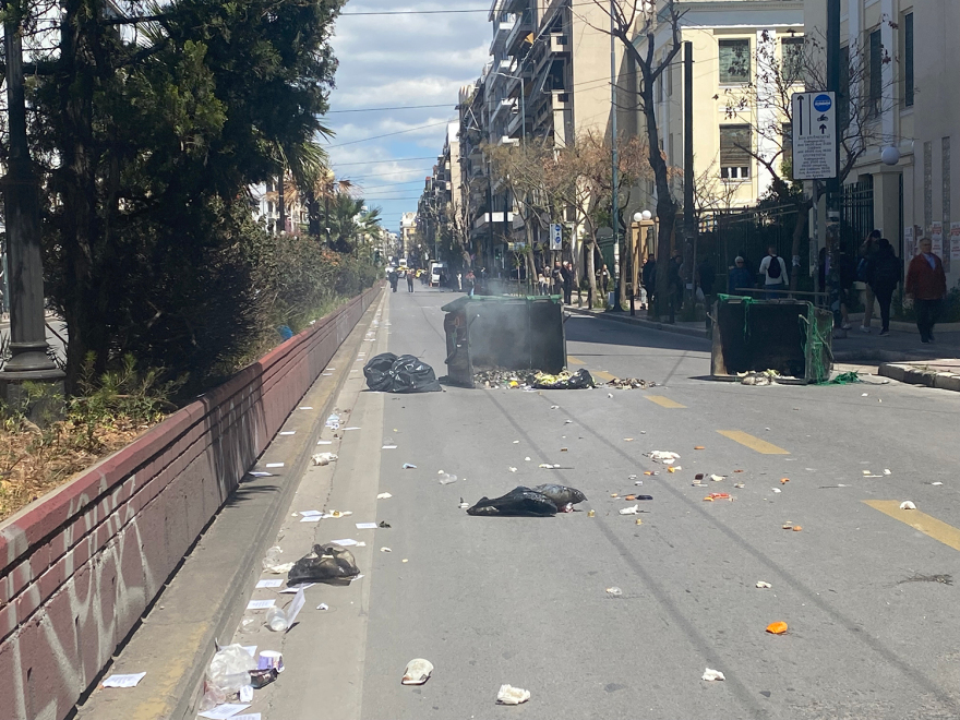 Πρωτοφανής ανακοίνωση της ΕΛΑΣ: Επιτίθεται στον αστυνομικό που πυροβόλησε στον αέρα για να διαφύγει ενώ κινδύνευε η ζωή του