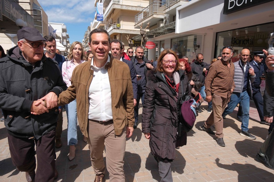 Τσίπρας: Το δίλημμα της κάλπης είναι ρύθμιση δανείων ή αναδιανομή περιουσίας από τη μεσαία τάξη στα χέρια λίγων