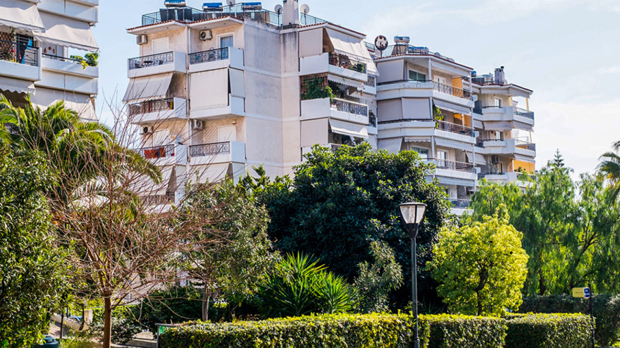 Κόκκινα δάνεια: Μεγαλύτερα «κουρέματα» στον εξωδικαστικό μηχανισμό, τι αλλάζει με τους servicers - 15 ερωταπαντήσεις