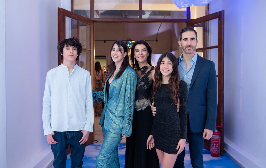 Έκθεση «Memorabilia» - Μαρίνα Βερνίκου: Δημοπρασία για τη στήριξη των παιδιών με καρκίνο – Φωτογραφίες