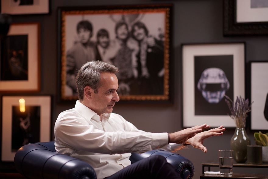 Νεφέλη Μεγκ: Ποια είναι η 26χρονη YouTuber που πήρε συνέντευξη από τον Κυριάκο Μητσοτάκη