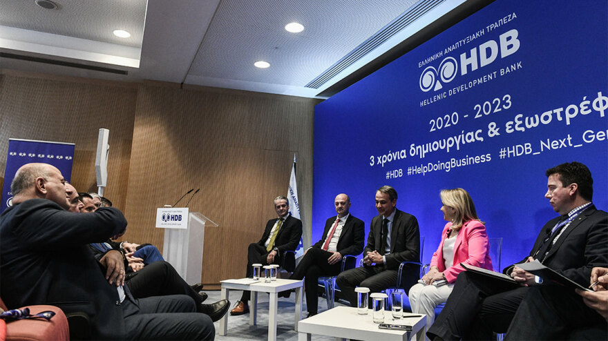 Μητσοτάκης: «Στόχος οι καλύτεροι μισθοί» - Ανοίγει πόρτα χρηματοδότησης σε 60.000 επιχειρήσεις