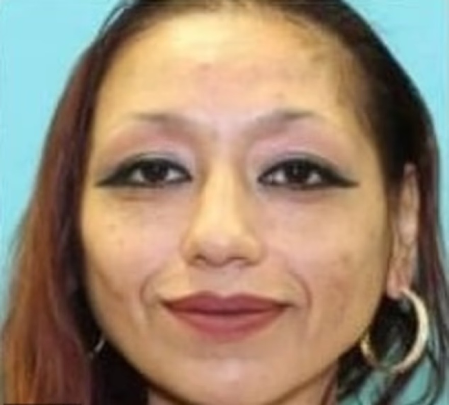 Μητέρα πούλησε το παιδί της μέσα σε σούπερ μάρκετ στο Τέξας: «Ήταν δαιμονισμένο»