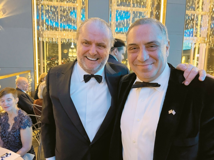 Ο Νίκος Τσάκος βραβεύτηκε ως Πρόσωπο της Χρονιάς στο Μανχάταν - Δείτε φωτογραφίες