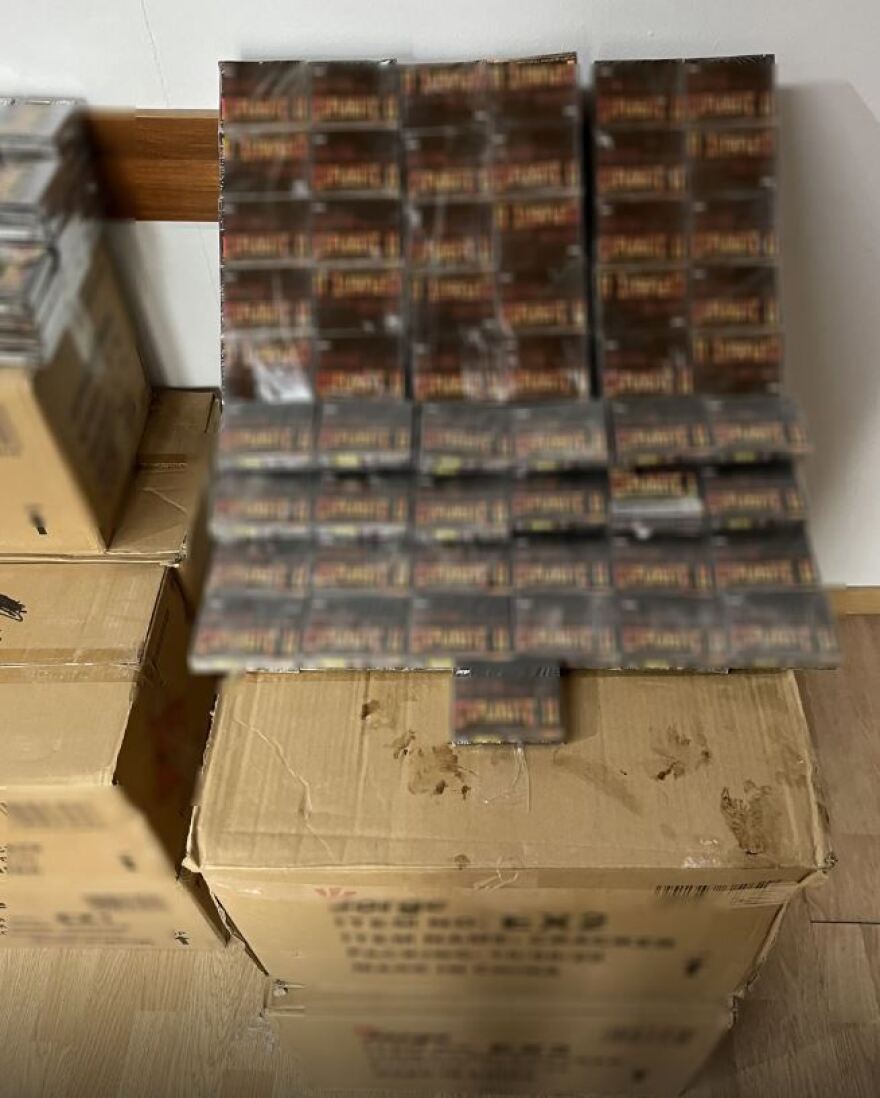 Ρέθυμνο: Τον έπιασαν με πάνω από 110.000 κροτίδες - Τις είχε στην επιχείρησή του