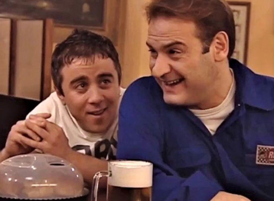 Τάσος Γιαννόπουλος για τον ρόλο του στο «Ευτυχισμένοι μαζί»: «Ο κόσμος ακόμα και σήμερα με αποκαλεί "Μάκη"»