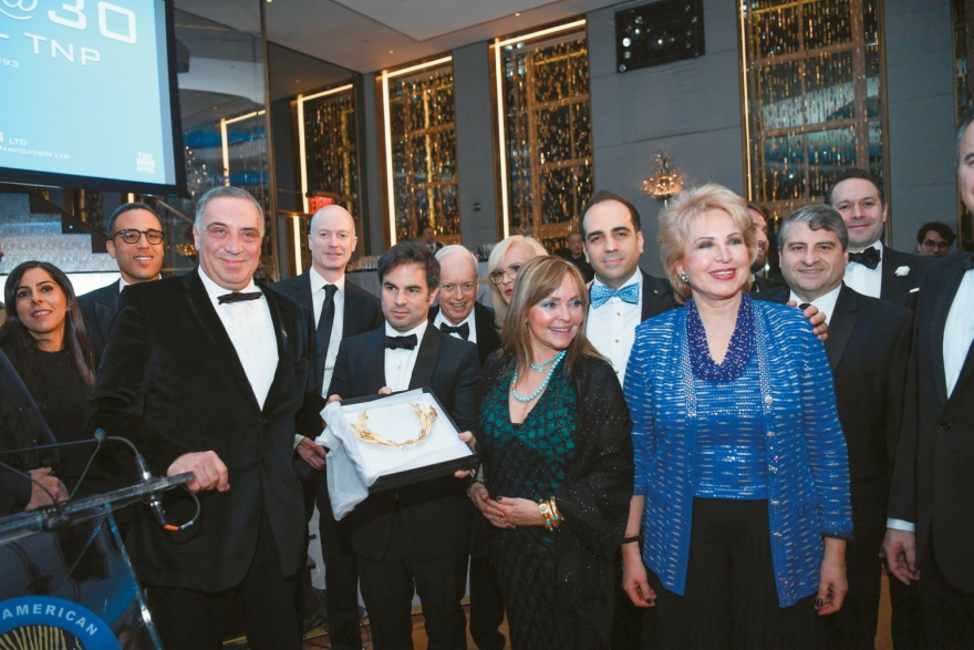 Ο Νίκος Τσάκος βραβεύτηκε ως Πρόσωπο της Χρονιάς στο Μανχάταν - Δείτε φωτογραφίες