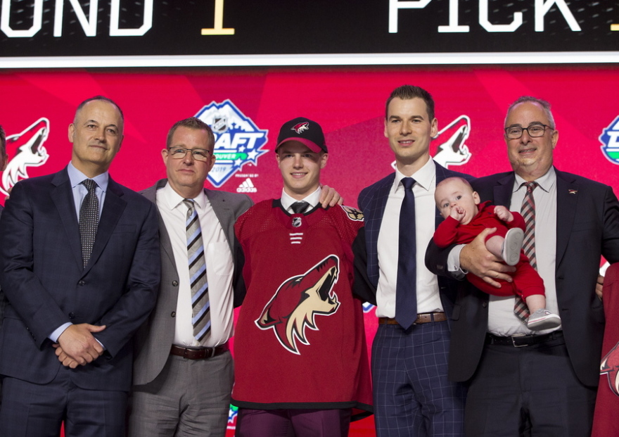 Άντριου Μπάρογουεϊ: Ίδρυσε hedge fund, αγόρασε την Καλλιθέα και κατηγορείται για ενδοοικογενειακή βία