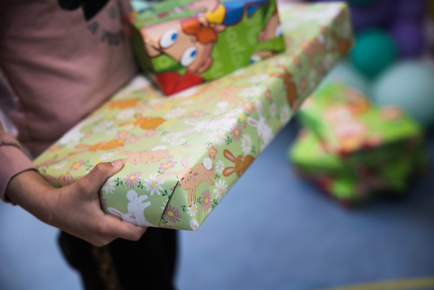 Πασχαλινά χαμόγελα και αισιοδοξία στην Ογκολογική Μονάδα Παίδων «Μαριάννα Β. Βαρδινογιάννη-Ελπίδα»