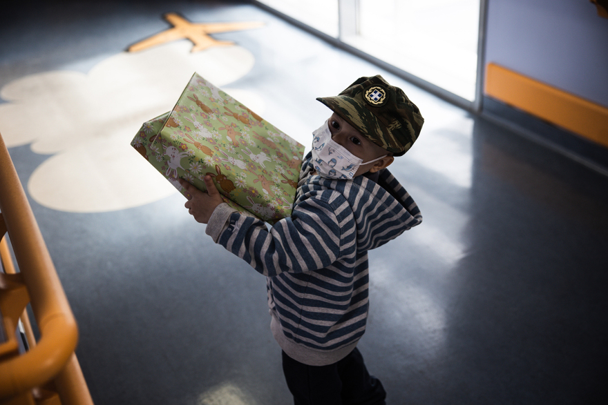 Πασχαλινά χαμόγελα και αισιοδοξία στην Ογκολογική Μονάδα Παίδων «Μαριάννα Β. Βαρδινογιάννη-Ελπίδα»