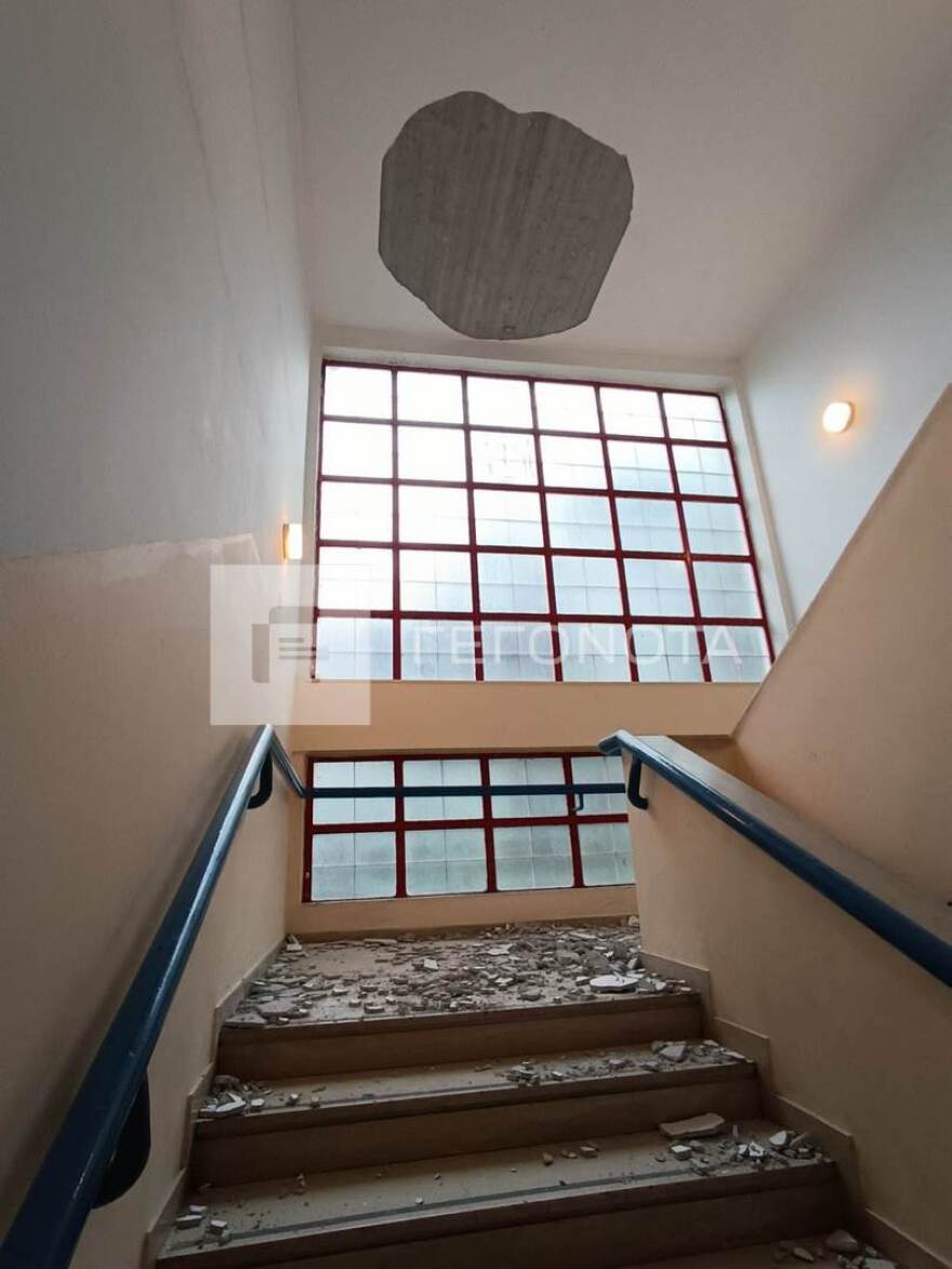 Βόλος: Νέα πτώση σοβάδων σε σχολείο - Δείτε φωτογραφίες