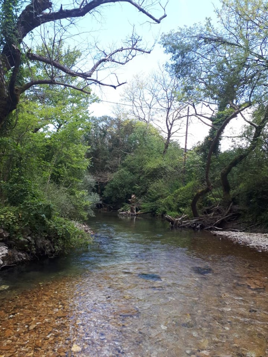 Το μυστηριώδες μοναστήρι στον βράχο και η γέφυρα των Αγιών στην Ήπειρο με την απίστευτη ιστορία