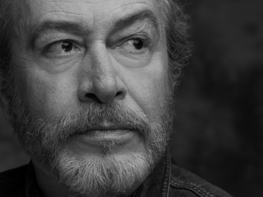 Famagusta: Ο Γρηγόρης Βαλτινός υποδύεται τον Αρχιεπίσκοπο Κύπρου Μακάριο