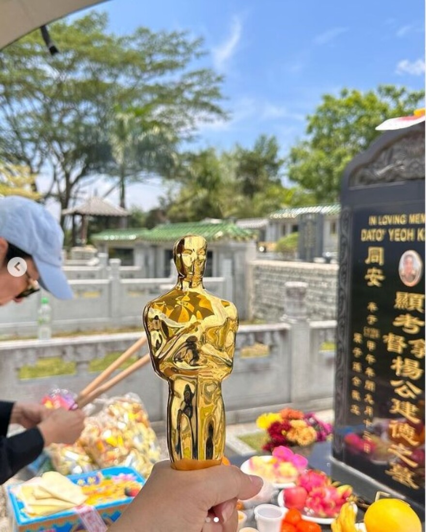 Μισέλ Γιο: Πήγε το Όσκαρ της στον τάφο του πατέρα της στη Μαλαισία