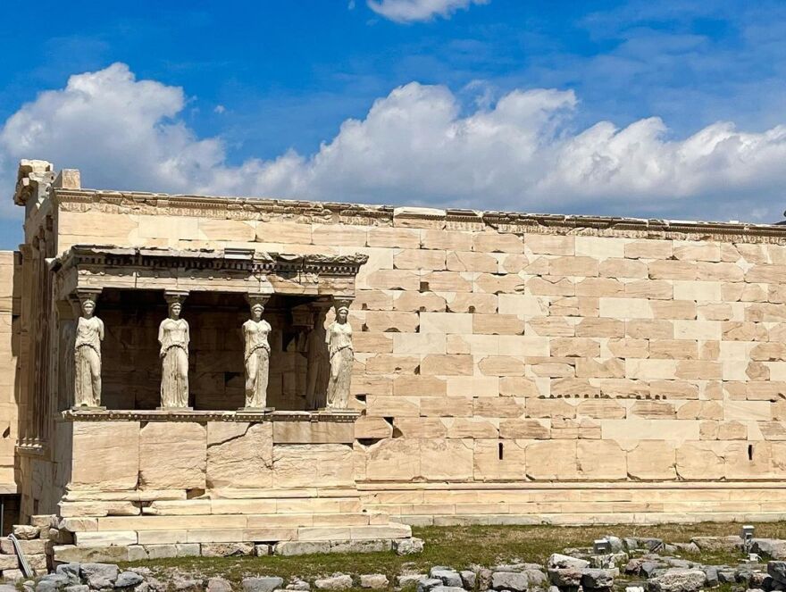 Μελίνα Νικολαΐδη: Στην Ακρόπολη με τις φίλες της - Δείτε φωτογραφίες