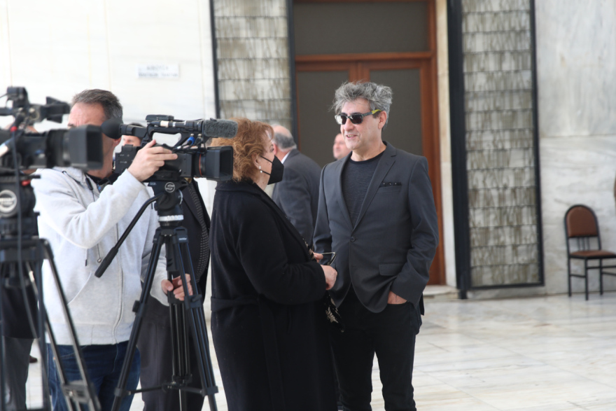 Γιώργος Μπόμπολας: Το «αντίο» του γιου του Λεωνίδα, του εγγονού του και της επί 48 χρόνια βοηθού του