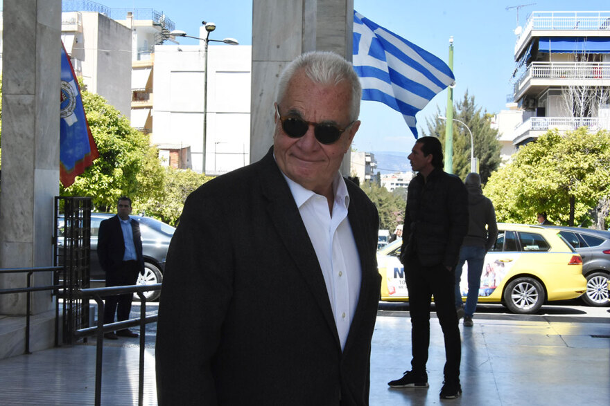 Γιώργος Μπόμπολας: Το «αντίο» του γιου του Λεωνίδα, του εγγονού του και της επί 48 χρόνια βοηθού του