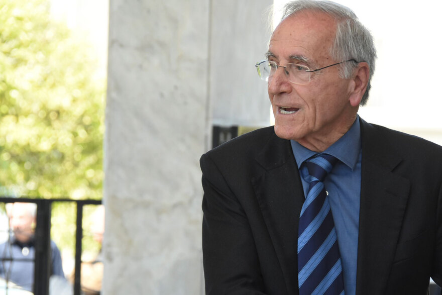 Γιώργος Μπόμπολας: Το «αντίο» του γιου του Λεωνίδα, του εγγονού του και της επί 48 χρόνια βοηθού του