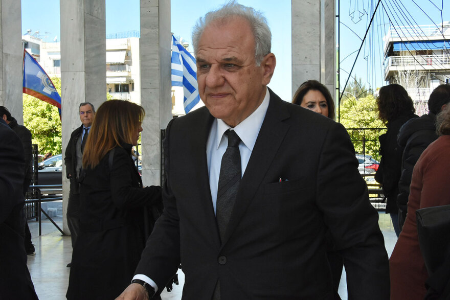 Γιώργος Μπόμπολας: Το «αντίο» του γιου του Λεωνίδα, του εγγονού του και της επί 48 χρόνια βοηθού του