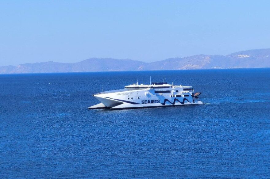 Σύρος: Αναφορές για εντοπισμό σορού παιδιού στο λιμάνι της Ερμούπολης - Συνεχίζονται οι έρευνες 