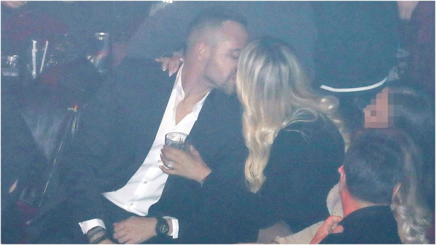 Κωνσταντίνα Σπυροπούλου και Βασίλης Σταθοκωστόπουλος στην πρώτη δημόσια έξοδο μετά τη γέννηση του γιου τους