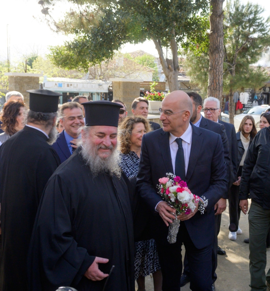 Δένδιας: «Θα έχουμε πάντοτε μια θέση στην καρδιά μας για τον ελληνισμό της Ίμβρου» - Δείτε φωτογραφίες