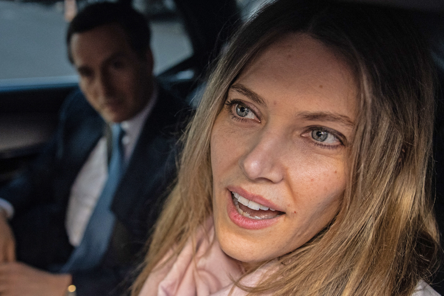 Αποφυλακίστηκε η Εύα Καϊλή: «Είμαι πολύ χαρούμενη, με περιμένει η κόρη μου»