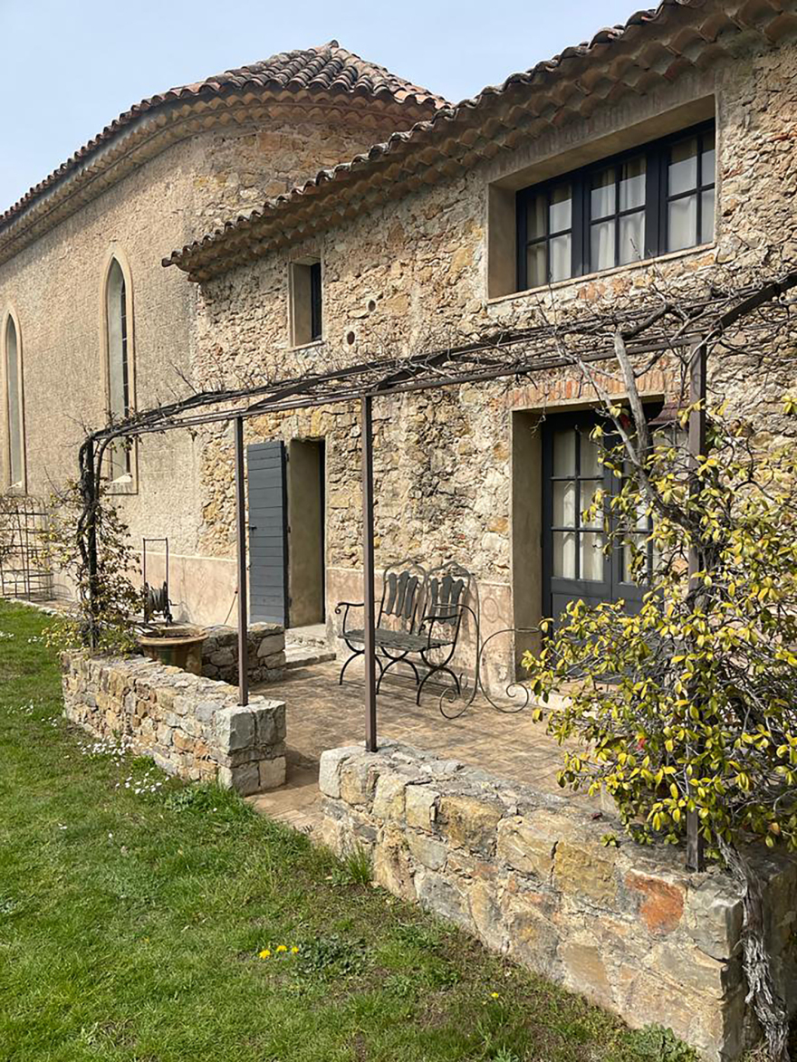 Οι αμπελώνες του Πάπα παράγουν τα πιο διάσημα κρασιά στην κοιλάδα του Ροδανού