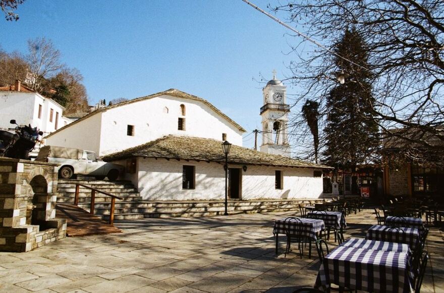 Ο ναός στο Πήλιο που μοιάζει με ένα απλό σπίτι αλλά κρύβει πολλά μυστικά