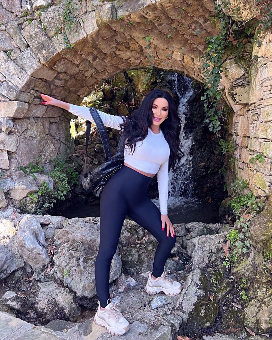 Πόπη Μαλλιωτάκη: Αγνώριστη στο Instagram - Ποζάρει ως αγιοβασιλίτσα 