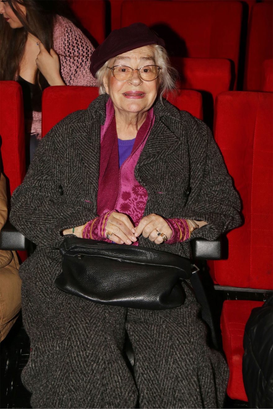 Ευδοκία Ρουμελιώτη για Κατερίνα Χέλμη: «Όταν έχασα τη δική μου μάνα, με έχωσε βαθιά μέσα την αγκαλιά της»