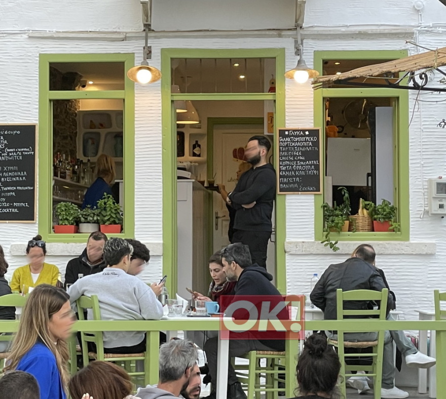 Πέτρος Λαγούτης και Μάρθα Λαμπίρη Φεντόρουφ κάνουν διακοπές στην Τήνο