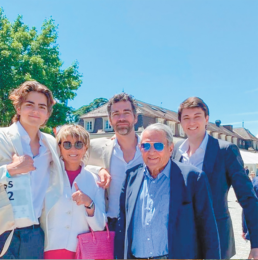 Μίριαμ Ουλένς: Τέσσερις σφαίρες για τη βαρόνη που ζούσε στο Πόρτο Χέλι